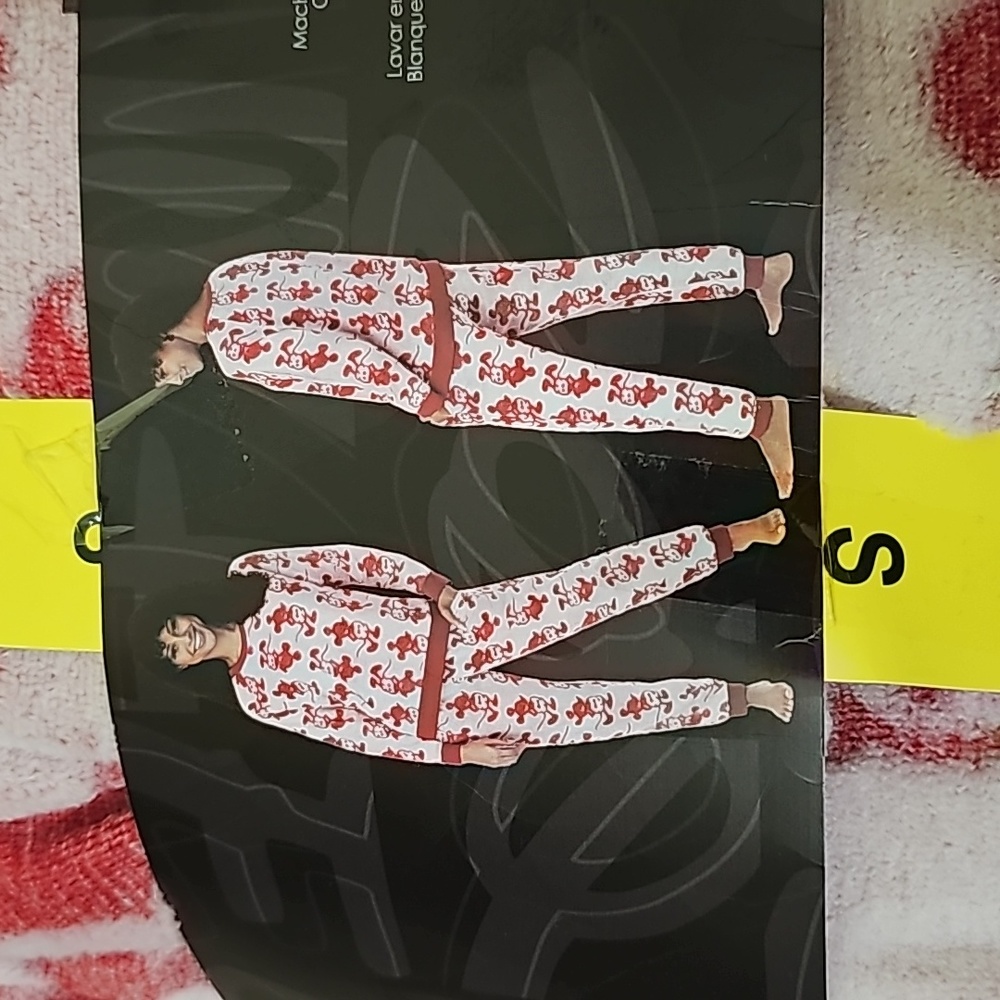Disney Mickey 2 pieces lounge set - Picture 1 of 5